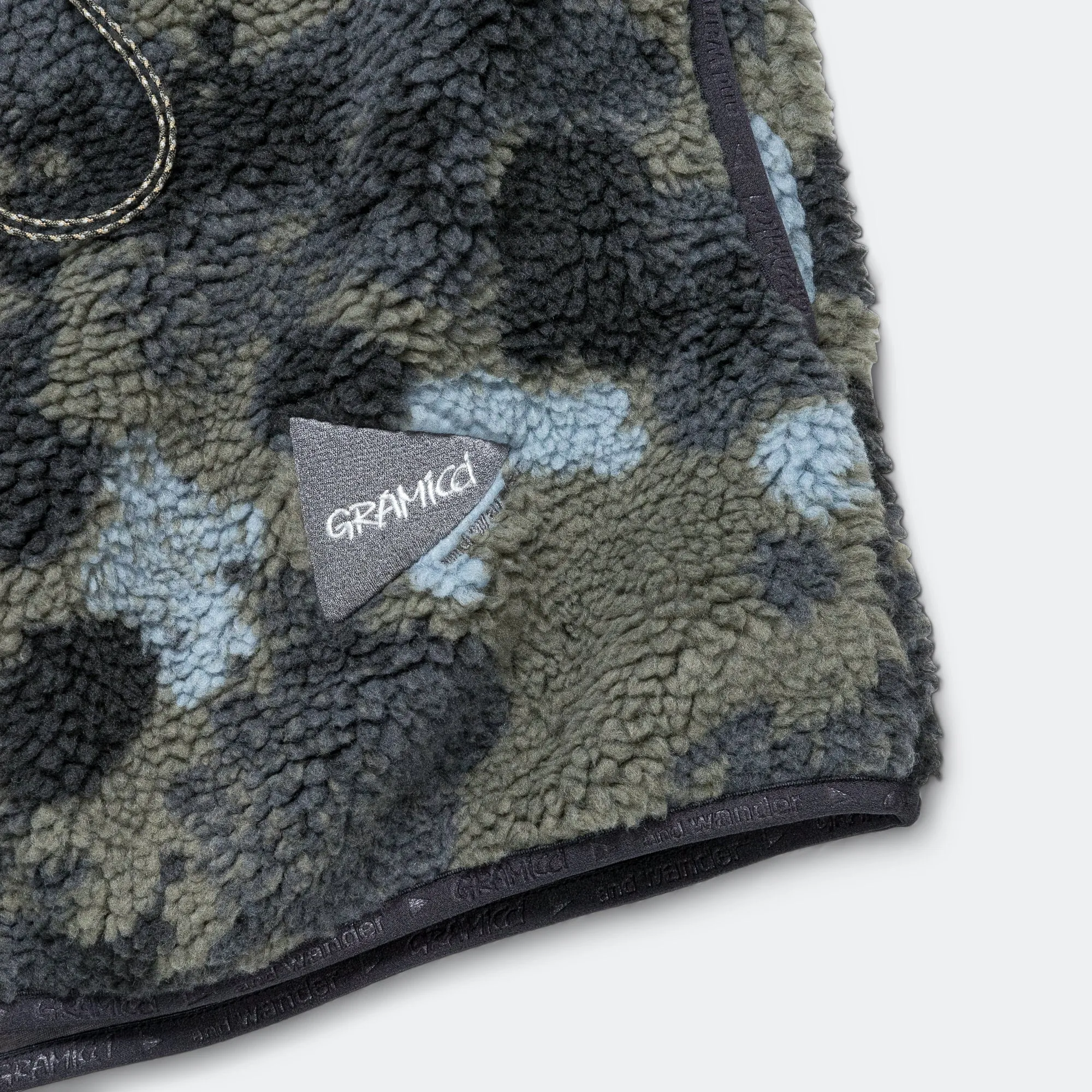 JQ Tape Fleece Vest x and wander - Camo