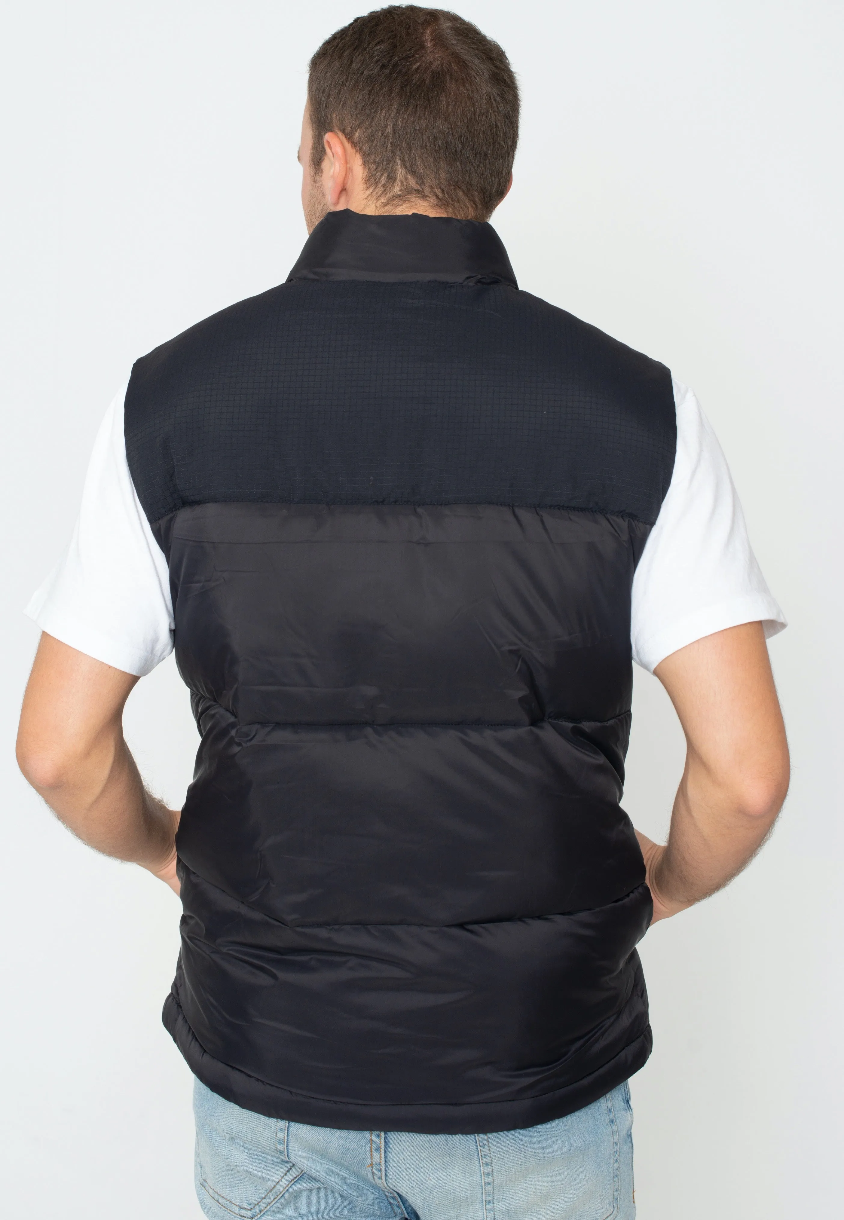 Lyle & Scott - Wadded Gilet Jet Black - Vest